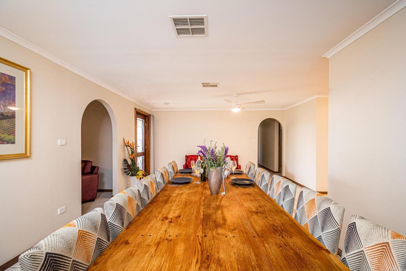 Watervale Hotel Guesthouse Ngoại thất bức ảnh